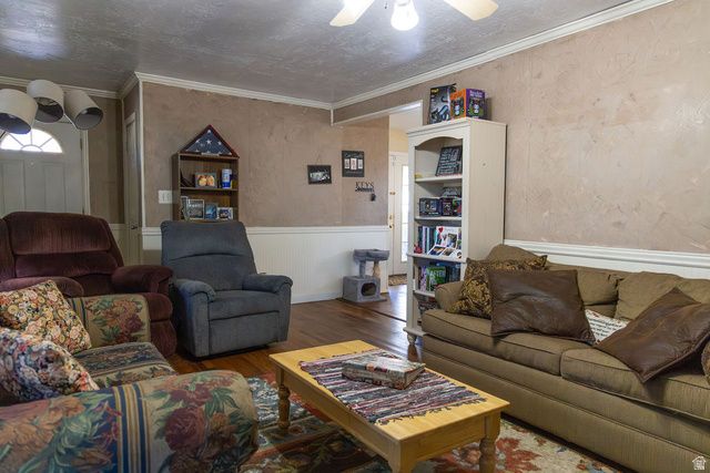2105 W 3875 S, Roy, UT 84067