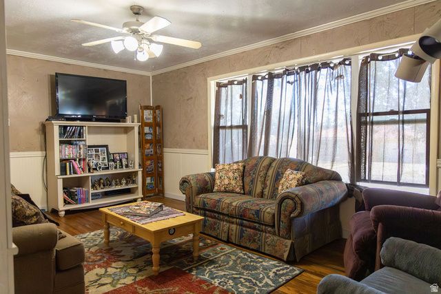 2105 W 3875 S, Roy, UT 84067