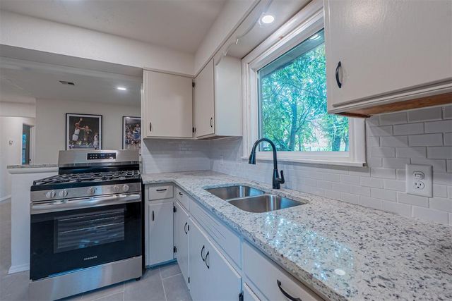 1512 Bedford Lane, Norman, OK 73072