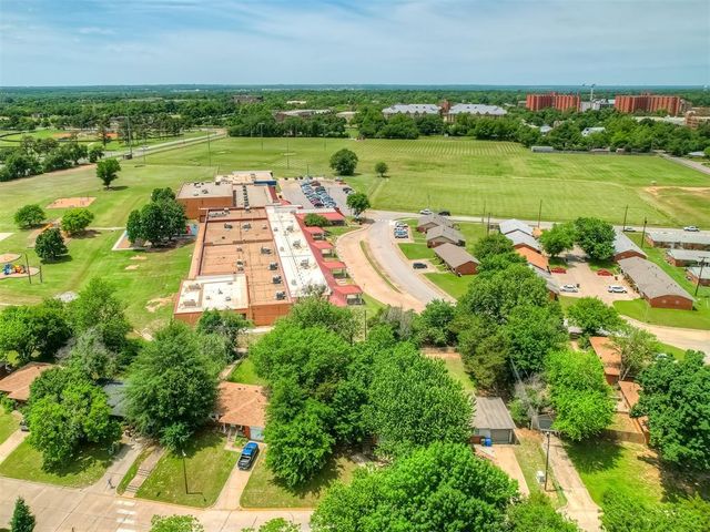 1512 Bedford Lane, Norman, OK 73072