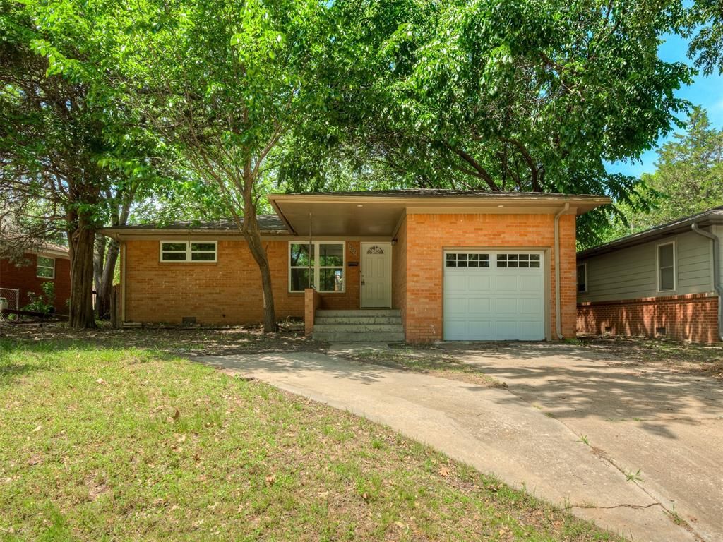 1512 Bedford Lane, Norman, OK 73072