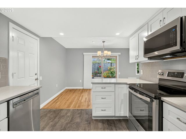 12525 Sw PRINCE EDWARD Ct, Portland, OR 97224