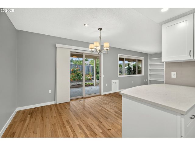 12525 Sw PRINCE EDWARD Ct, Portland, OR 97224