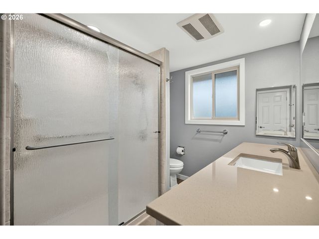 12525 Sw PRINCE EDWARD Ct, Portland, OR 97224