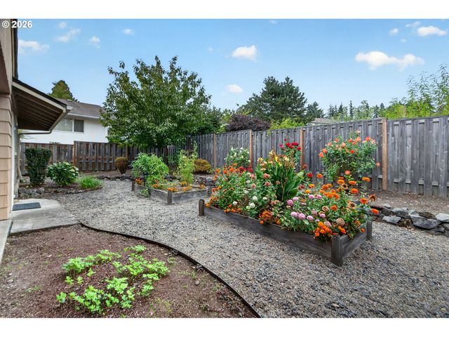 12525 Sw PRINCE EDWARD Ct, Portland, OR 97224