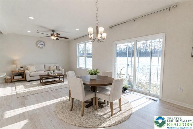 164 Maureen Lane, Upper Macungie Twp, PA 18104