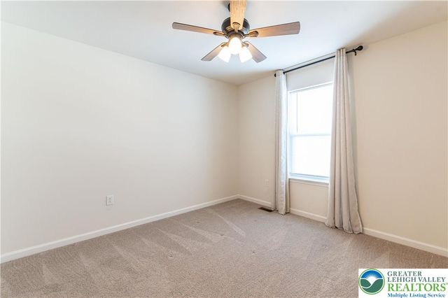 164 Maureen Lane, Upper Macungie Twp, PA 18104