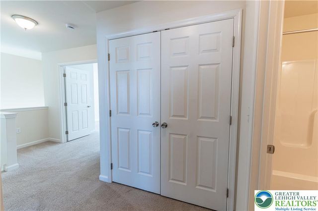 164 Maureen Lane, Upper Macungie Twp, PA 18104