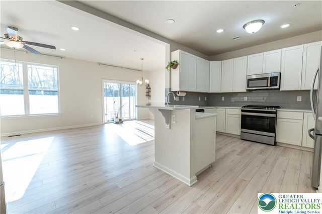 164 Maureen Lane, Upper Macungie Twp, PA 18104