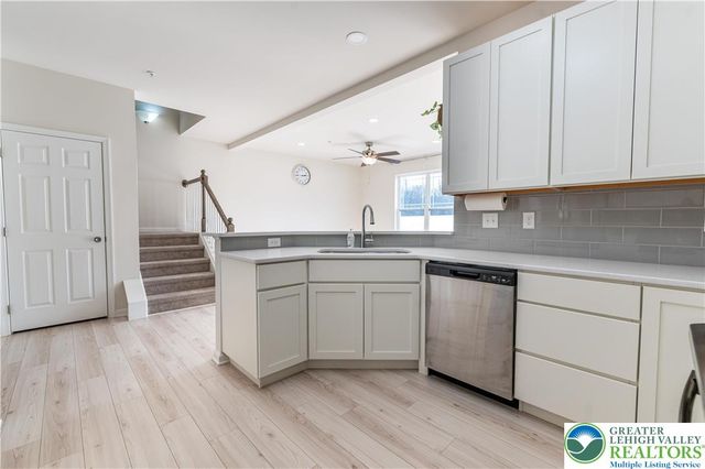 164 Maureen Lane, Upper Macungie Twp, PA 18104