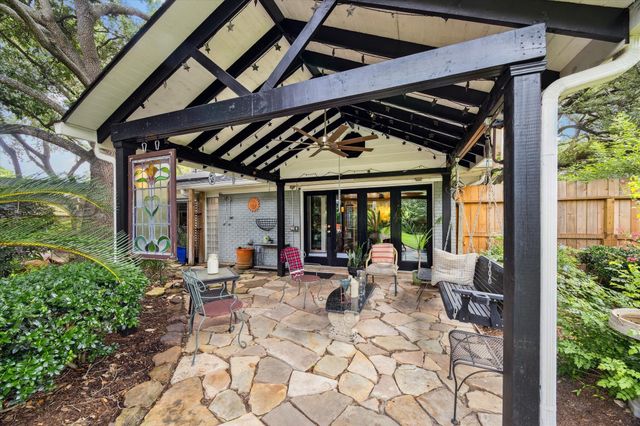9006 Bonhomme Road, Houston, TX 77074