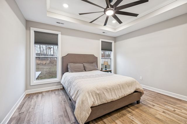 101 Forrestwood Dr, Manchester, TN 37355