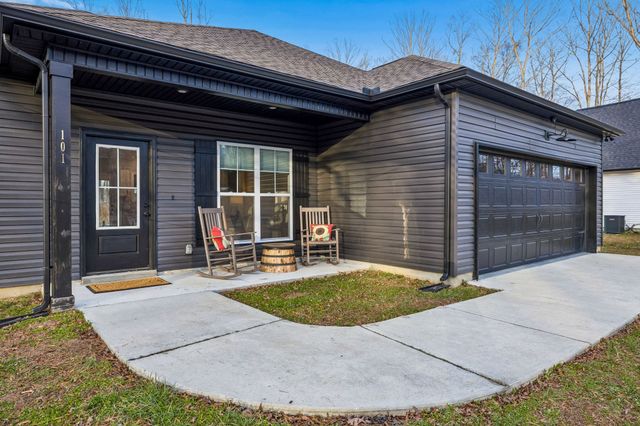 101 Forrestwood Dr, Manchester, TN 37355