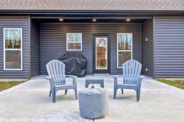 101 Forrestwood Dr, Manchester, TN 37355