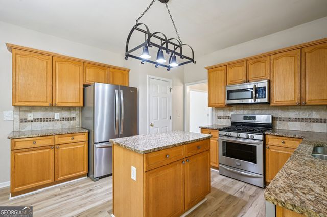 15 Briarleigh Way, Newnan, GA 30265