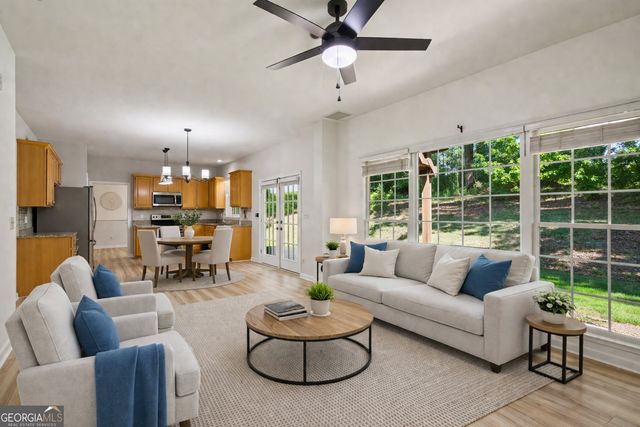 15 Briarleigh Way, Newnan, GA 30265