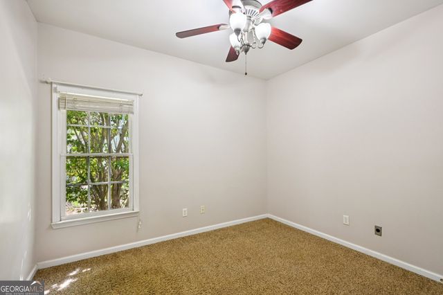 15 Briarleigh Way, Newnan, GA 30265