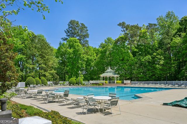 15 Briarleigh Way, Newnan, GA 30265