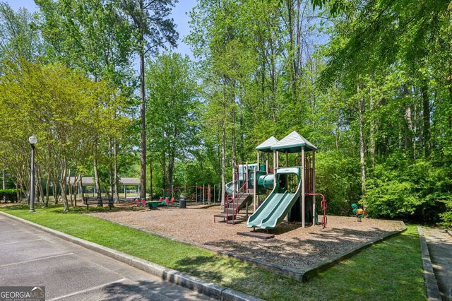 15 Briarleigh Way, Newnan, GA 30265