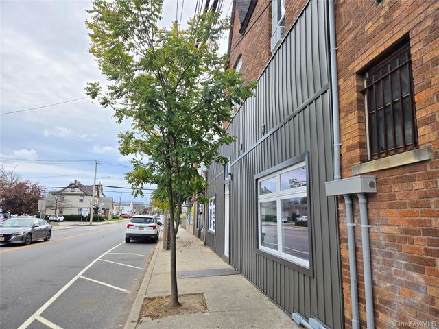 143 Jericho Turnpike APT A, Mineola, NY 11501