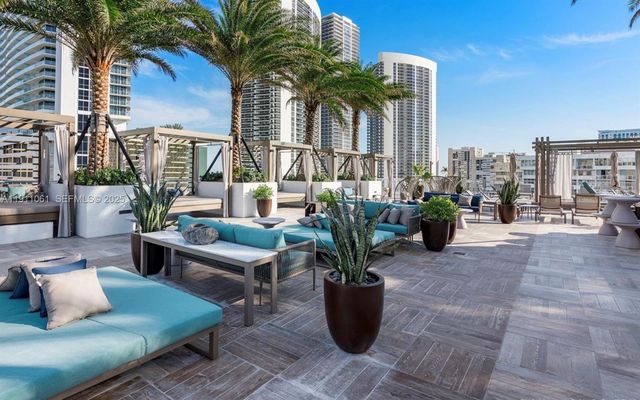 4010 S Ocean Drive R3206, Hollywood, FL 33019