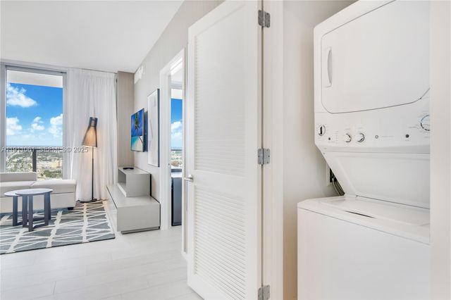 4010 S Ocean Drive R3206, Hollywood, FL 33019