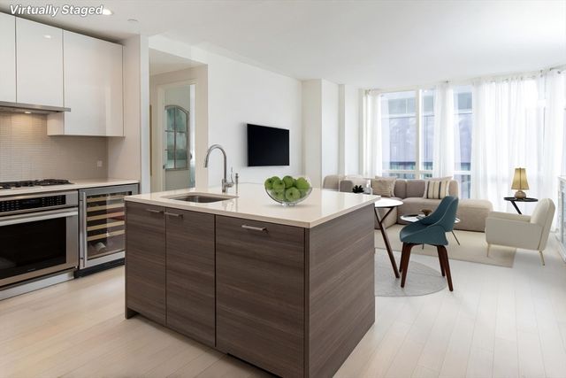 1 Franklin St 1412, Boston, MA 02110