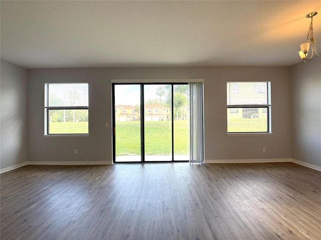 1282 CLOVE DR, Poinciana, FL 34759