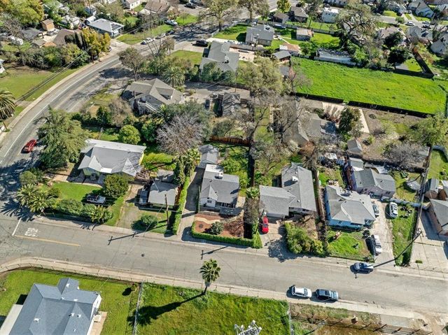 3176 Callecita St, Sacramento, CA 95815