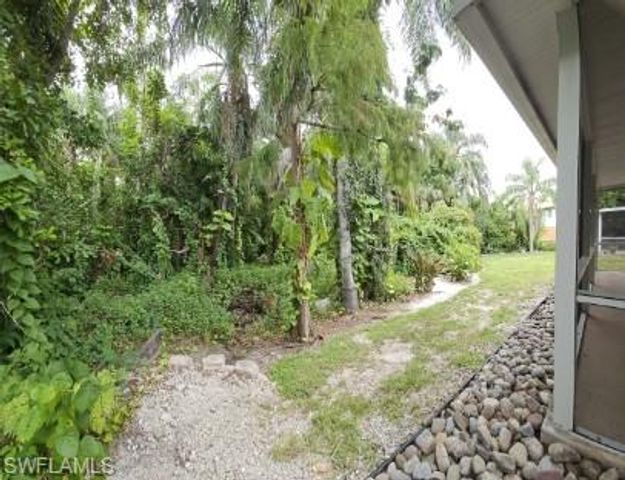 9209 Seville RD, Fort Myers, FL 33967