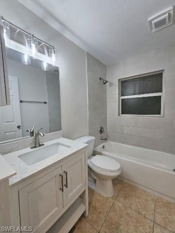 9209 Seville RD, Fort Myers, FL 33967