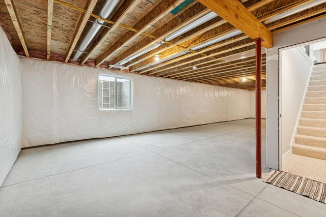 4618 W 12th Street, Davenport, IA 52804