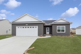 4618 W 12th Street, Davenport, IA 52804