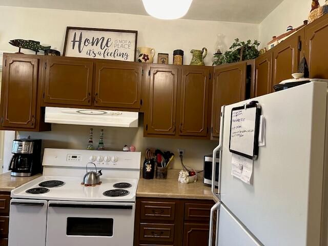 477 Main Street, West Liberty, KY 41472