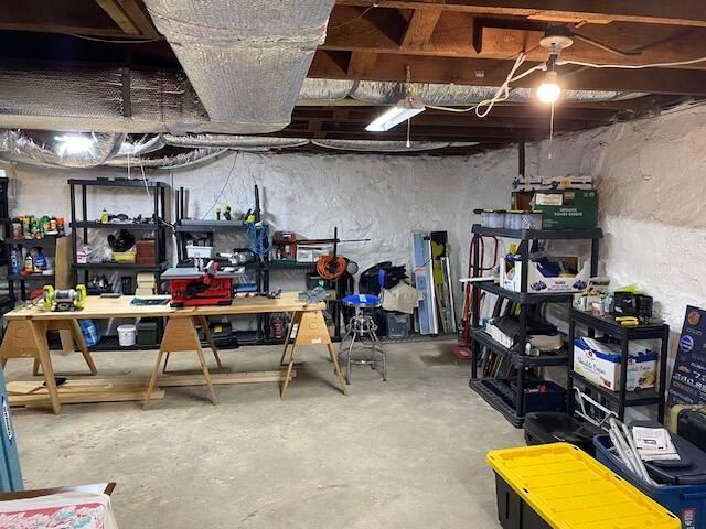 477 Main Street, West Liberty, KY 41472