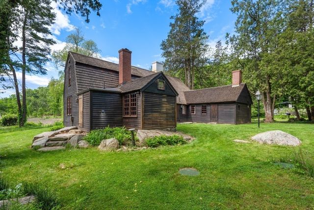 11 Lincoln St, Gloucester, MA 01930