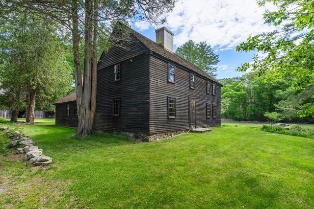 11 Lincoln St, Gloucester, MA 01930