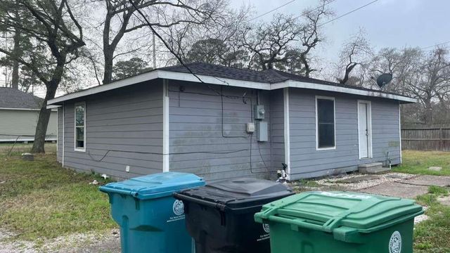 9110 Heatherside Street, Houston, TX 77016