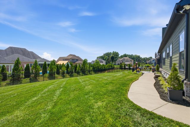 146 Seclusion Ct, Murfreesboro, TN 37129