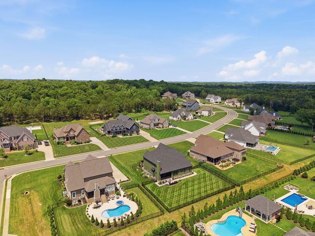 146 Seclusion Ct, Murfreesboro, TN 37129