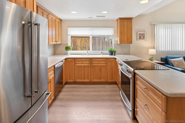 6107 Lourdes Terrace, San Diego, CA 92120