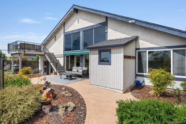 6107 Lourdes Terrace, San Diego, CA 92120