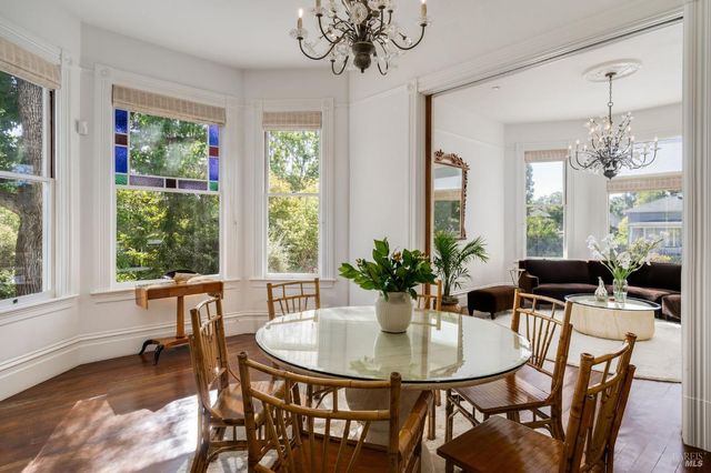 2230 1st St, Napa, CA 94559