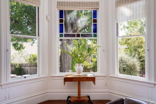 2230 1st St, Napa, CA 94559