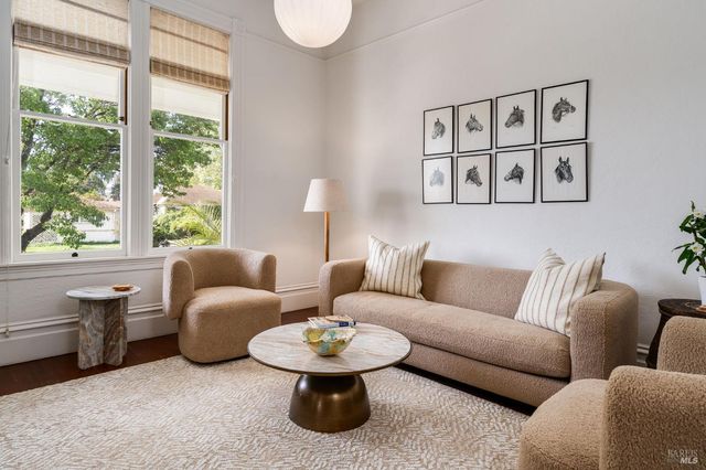 2230 1st St, Napa, CA 94559