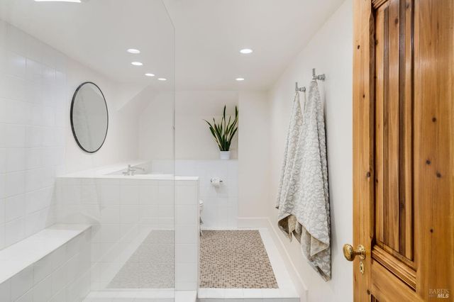 2230 1st St, Napa, CA 94559