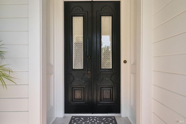 2230 1st St, Napa, CA 94559