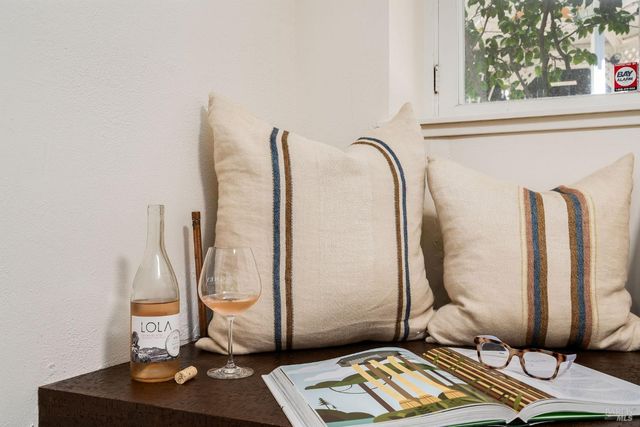 2230 1st St, Napa, CA 94559