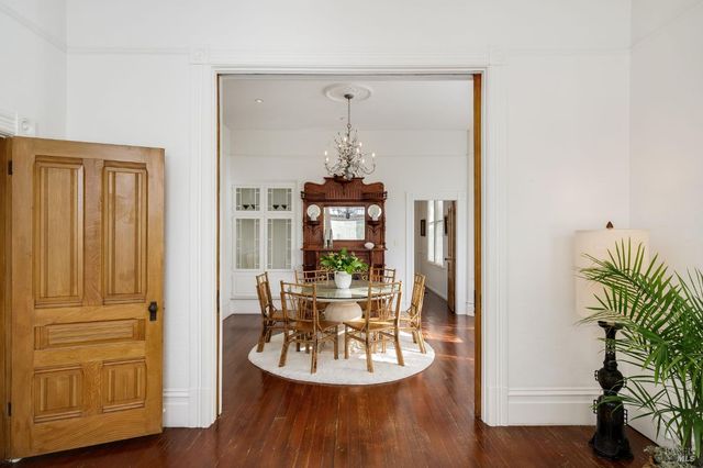 2230 1st St, Napa, CA 94559