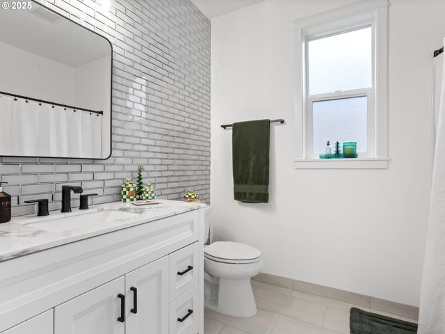 4412 Nw 122ND St, Vancouver, WA 98685